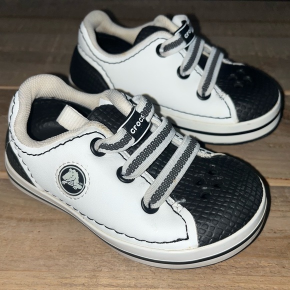 Crocs Kids Sneakers - Picture 2 of 9
